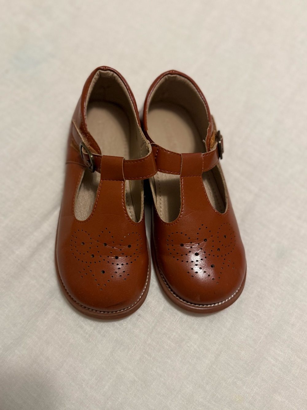 Girls Mary Jane Classic T-Strap Dress Shoes in Chestnut Brown